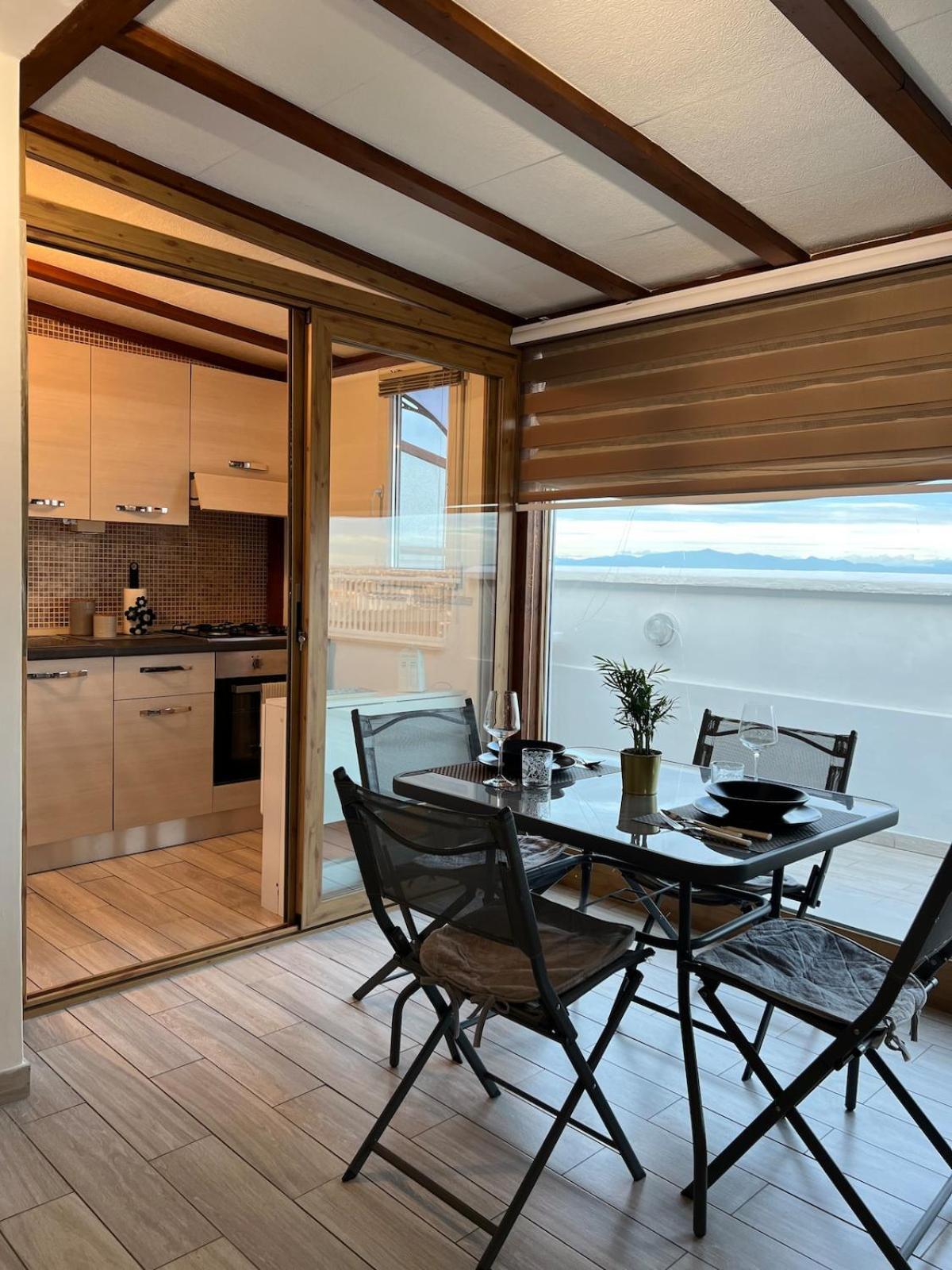 Apartamento Vivi In Un Attico Tipico Con Vista Su